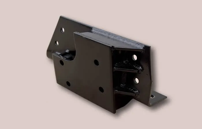 brkt-strg-gear-03-1920w