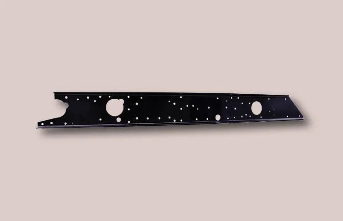 guss-cross-02-1920w