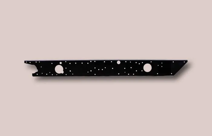 guss-cross-05-1920w