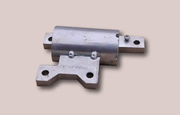 outer-ring-metal-04-1920w
